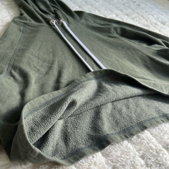 Cropped sweatshirt - Picture 4 of 5